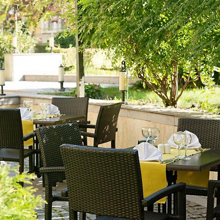 Maison Sofia - Mgallery Restaurant bilde The restaurant