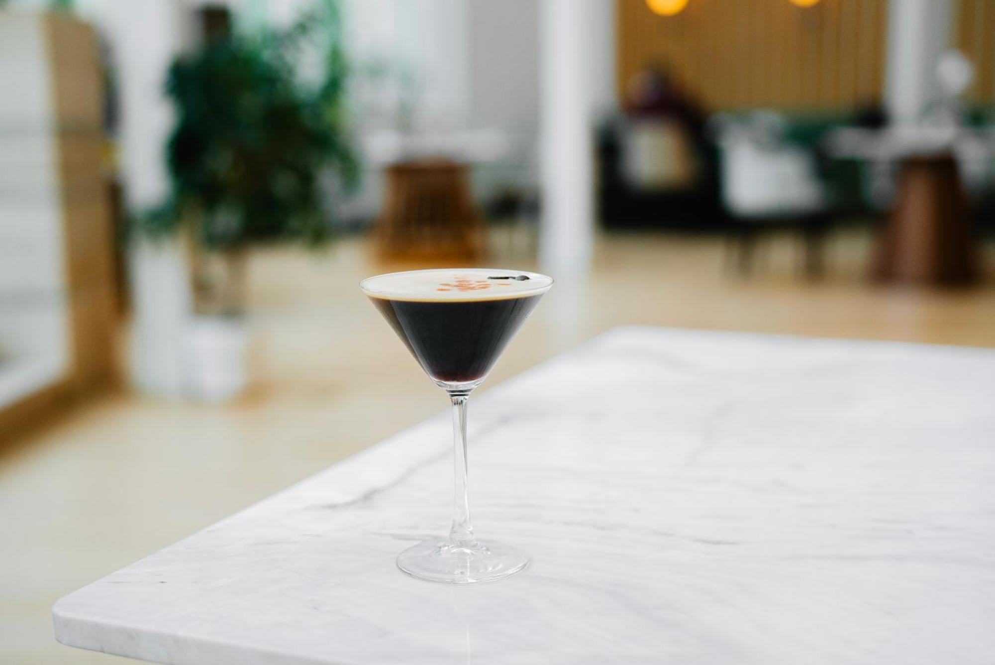 Maison Sofia - Mgallery Eksteriør bilde A glass of espresso martini